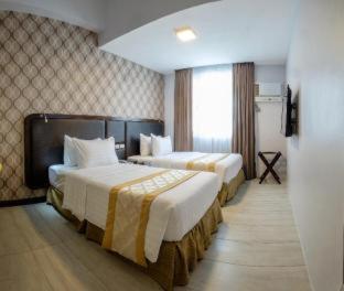 One Central Hotel