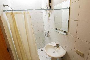 OYO 719 Fuente Oro Business Suites