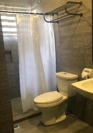 Cebu R
