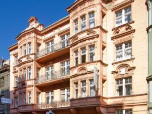 Hotel Taurus