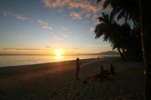 Jjs Backpackers Village