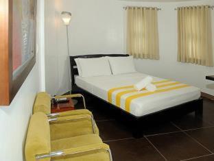Westcliff Villa by Bluewaves