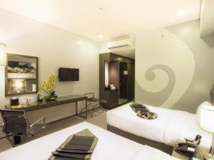 Bayfront Hotel Cebu
