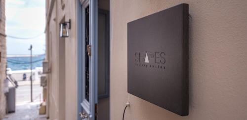 Shapes Syros Luxury Suites