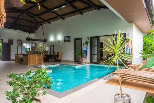 LUXURY VILLA ELENA with POOL not far from Lio beach