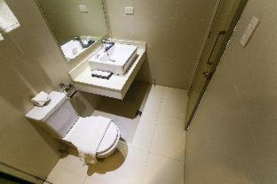 Solea Seaview Resort