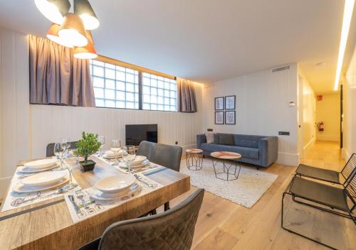 Bilbao Metropolitan Apartments by Urban Hosts