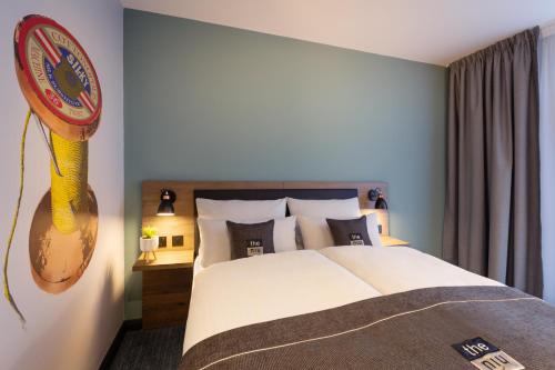 Holiday Inn - the niu, Loom Manchester North