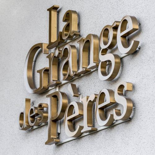 La Grange Des Pères