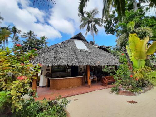 Coral Cay Resort