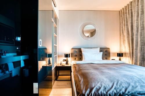 CLOUD N°7 APARTMENTS