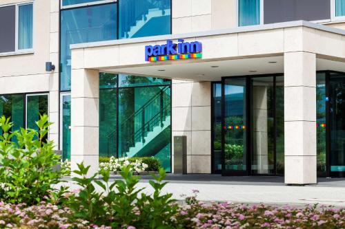 Park Inn by Radisson Frankfurt Airport