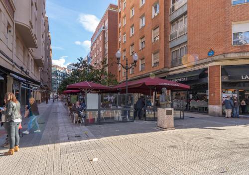 Bilbao Metropolitan Apartments by Urban Hosts