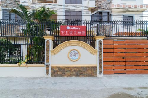 RedDoorz @ Q Abeto Street Mandurriao