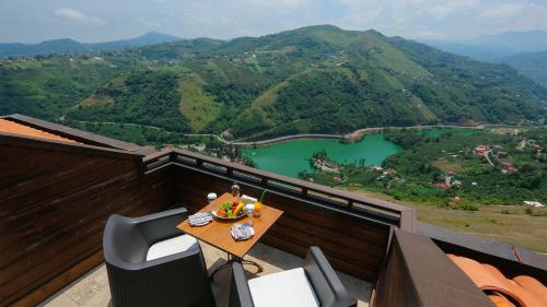 Sera Lake Resort