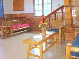 Hof Gorei Beach Resort