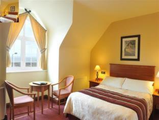 Fitzgerald's Hotel