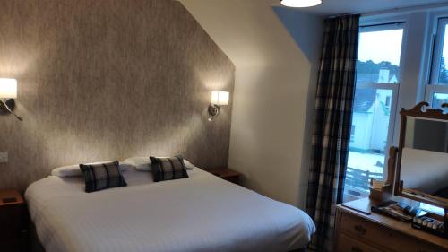Cairn Hotel - Inn
