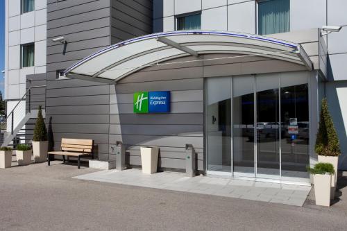 Holiday Inn Express Geneva Airport