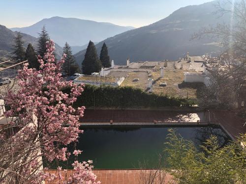 Hostal Poqueira