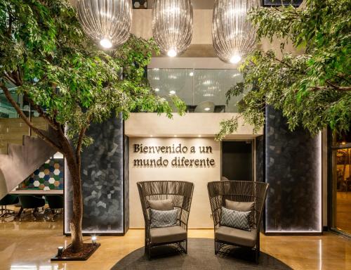 Hotel ILUNION Valencia 4