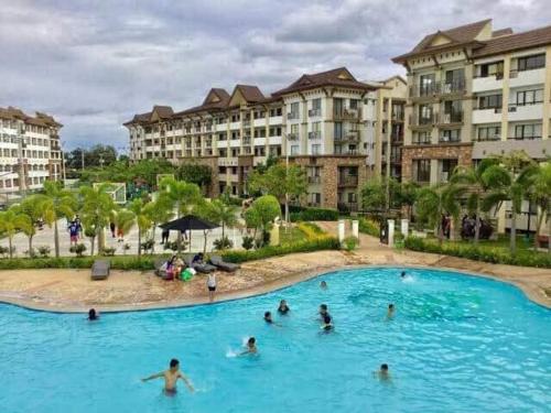 One oasis A10 3mins walk SM Mall, free pool - wifi