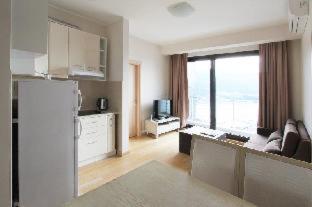 Apartments Aqua