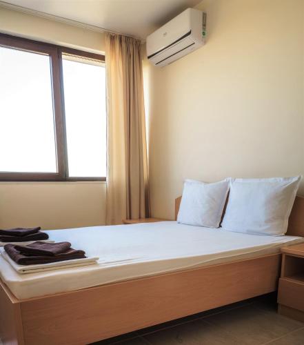 Moreto Seaside Aparthotel