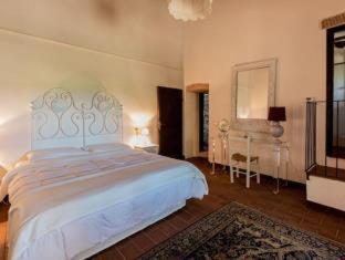 Borgovera Tuscany Vacation Resort