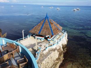 Blue Coral Beach Resort