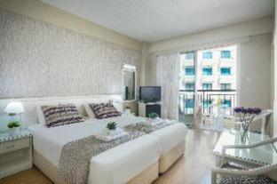 Pavlo Napa Beach Hotel