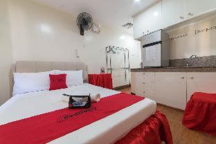 RedDoorz @ CPG Estate Hotel Taguig
