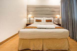 Sur Beach Resort Boracay