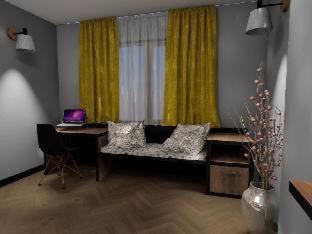 Next Door Park Hotel