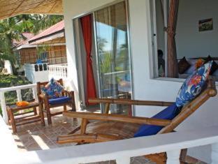 Blue Star Dive & Resort