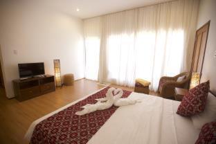 Sea Dream Resorts