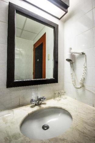 Microtel by Wyndham Batangas
