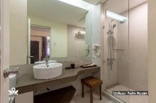 The Selah Garden Hotel