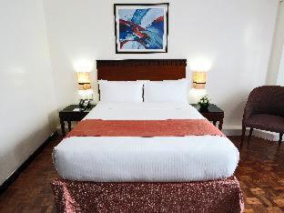 Fersal Hotel Neptune Makati