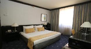 Hotel Holiday