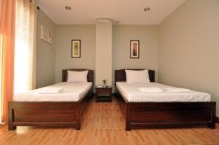 Harbour Gardens Tourist Inn