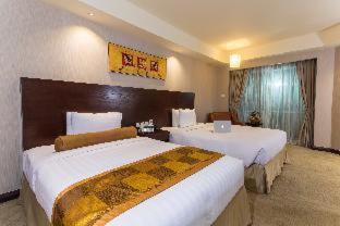 Widus Hotel and Casino Clark