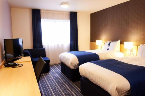 Holiday Inn Express Manchester Airport