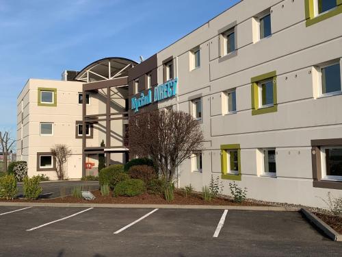 Kyriad Direct Clermont Ferrand Nord - Gerzat