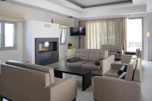 Achilles Hotel