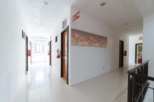 Palmera Garden Hotel by RedDoorz