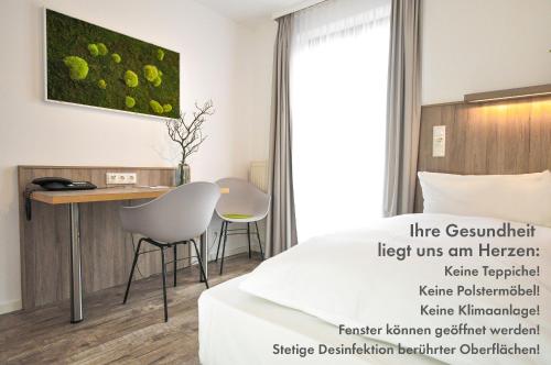 Hotel Perlach Allee by Blattl