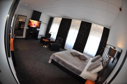 Le Beau Rivage
