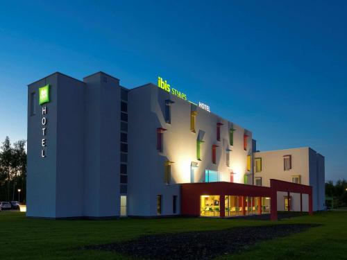 Ibis Styles Nivelles Hotel
