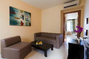 Blue Waves Resort